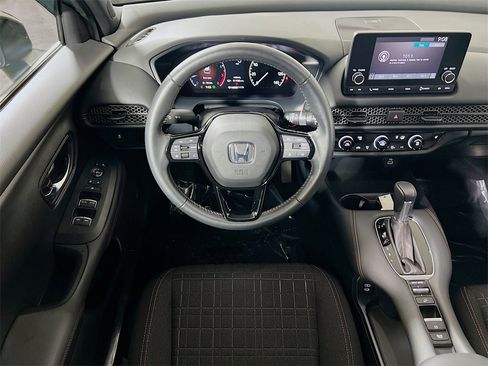 Used 2024 Honda HR-V Sport image 20