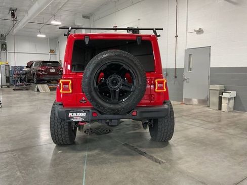 Used 2019 Jeep Wrangler Unlimited Rubicon w/ Uconnect 4C Nav & Sound Group AWD/4WD image 5