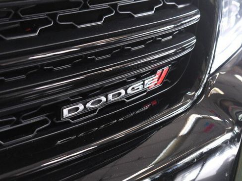 Used 2023 Dodge Charger SXT w/ Blacktop Package AWD/4WD image 5