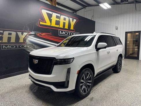 Used 2021 Cadillac Escalade Sport w/ Driver Assist Tech Package AWD/4WD image 1