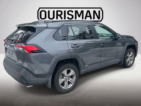 Certified 2024 Toyota RAV4 XLE w/ Convenience Package image 3