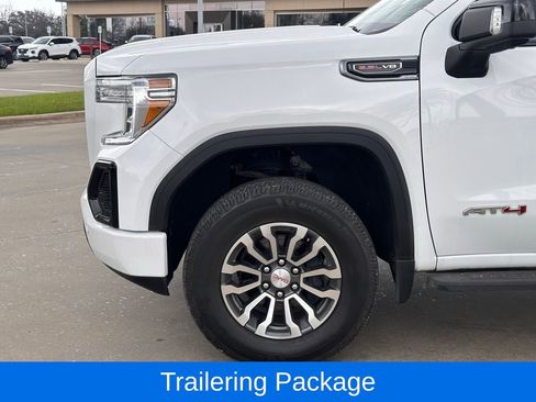Used 2022 GMC Sierra 1500 AT4 w/ AT4 Premium Package image 10