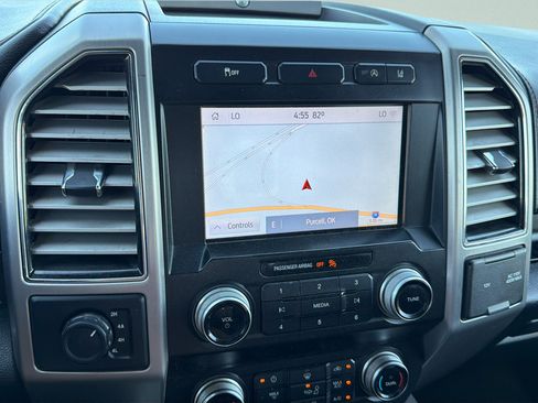 Used 2020 Ford F150 Platinum AWD/4WD image 24