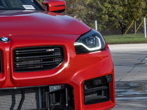 Used 2024 BMW M2 w/ Lighting Package image 7
