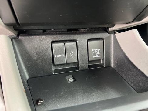 Used 2015 Honda Civic EX-L image 33