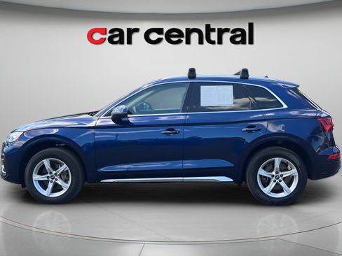 Used 2021 Audi Q5 2.0T Premium w/ Convenience Package AWD/4WD image 2