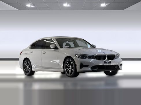 Used 2021 BMW 330i Sedan w/ Driving Assistance Package RWD image 7