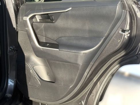 Used 2025 Toyota RAV4 LE image 22