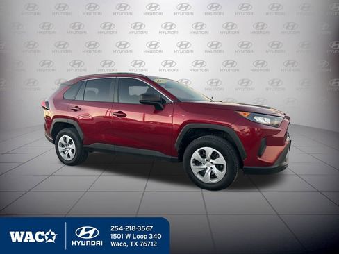 Used 2020 Toyota RAV4 LE image 14