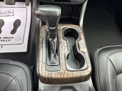 Used 2021 GMC Canyon Denali image 19