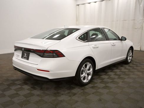 New 2026 Honda Accord LX image 7