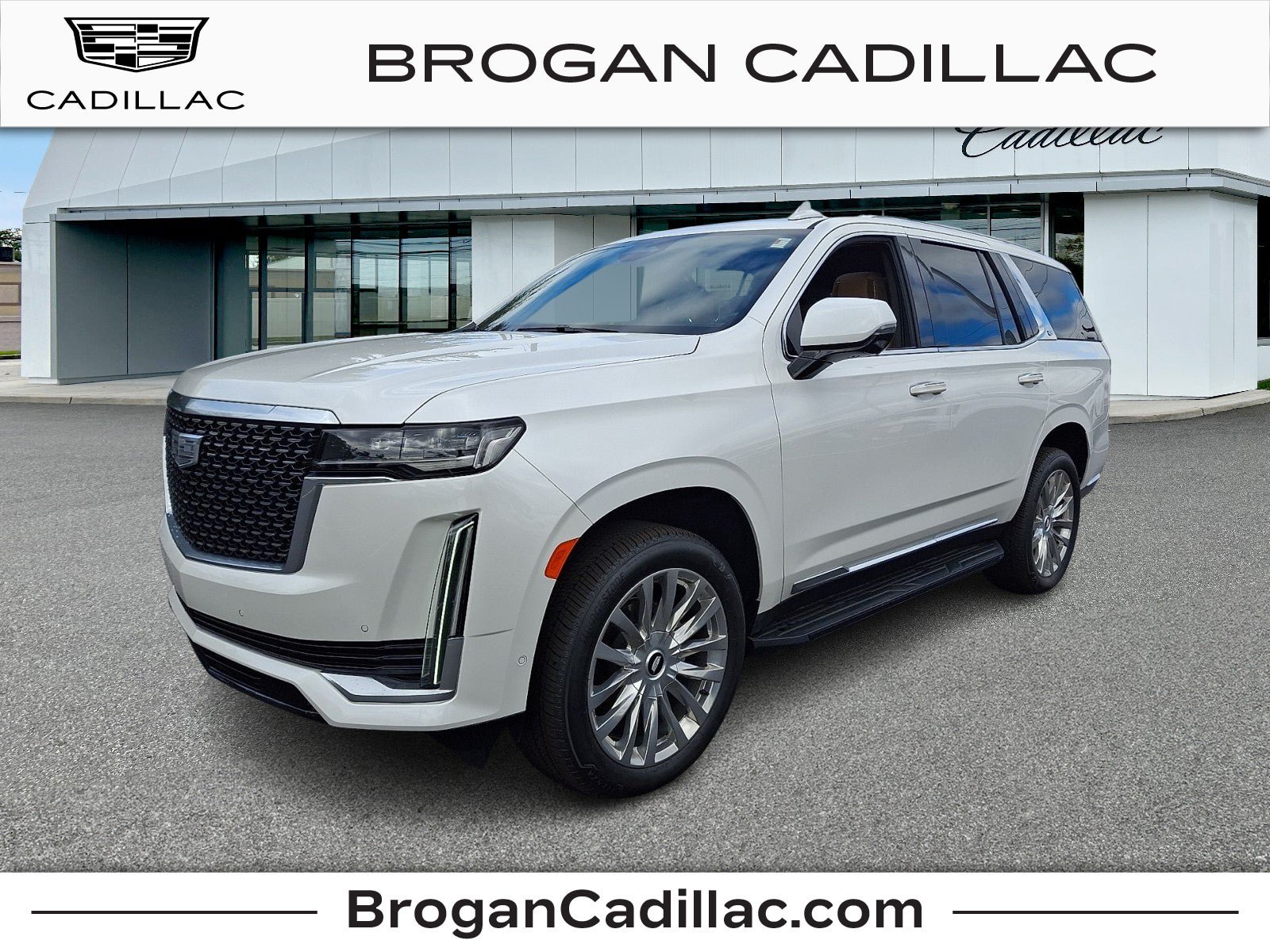 Used 2021 Cadillac Escalade Premium Luxury AWD/4WD image 1
