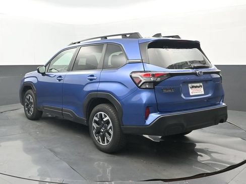 Used 2026 Subaru Forester Premium AWD/4WD image 3
