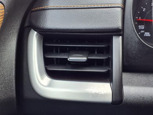 Used 2019 GMC Terrain SLE FWD image 28