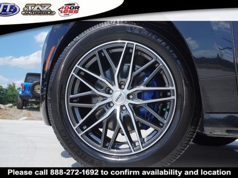 Used 2022 BMW iX xDrive50 w/ Sport Package AWD/4WD image 9
