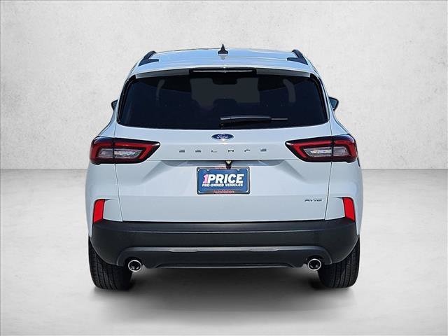 Used 2025 Ford Escape ST-Line Select AWD/4WD image 7