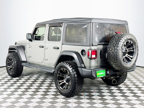 Used 2020 Jeep Wrangler Unlimited Sport S image 6