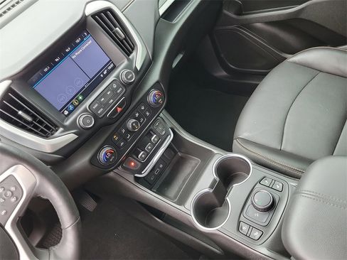 Used 2018 GMC Terrain SLT w/ LPO, Cargo Package image 39