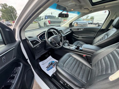 Used 2015 Ford Edge SEL w/ Equipment Group 201A FWD image 24
