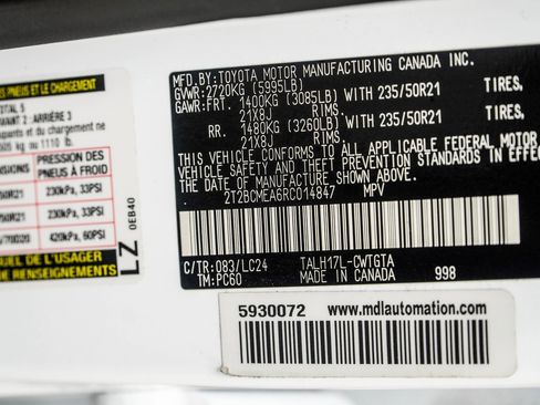 Used 2024 Lexus RX 500h F Sport w/ Cold Area Package image 39