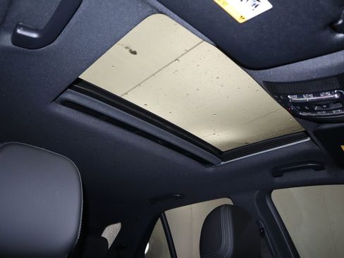 Certified 2025 Mercedes-Benz GLE 350 4MATIC image 19