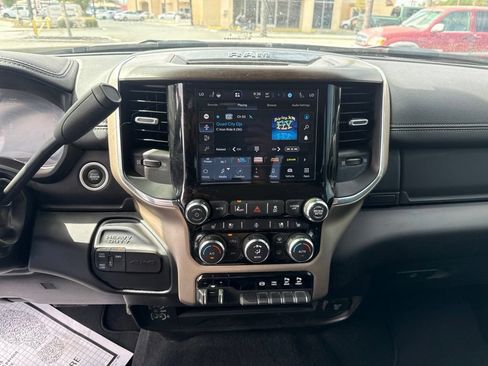 Used 2024 RAM 2500 Laramie w/ Safety Group AWD/4WD image 17