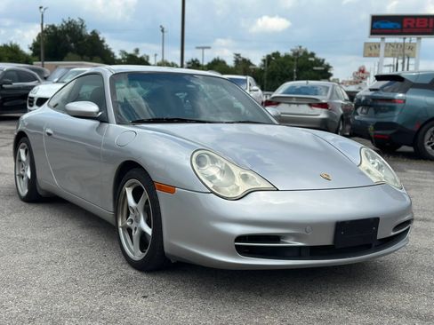 Used 2003 Porsche 911 Carrera RWD image 3