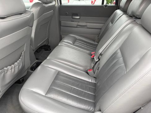 Used 2006 Dodge Durango Limited w/ Travel Convenience Group AWD/4WD image 12