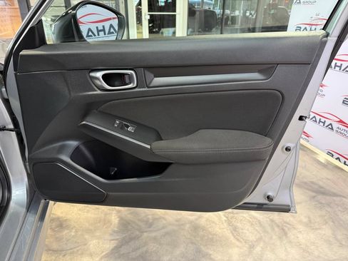 Used 2025 Honda Civic Sport image 52