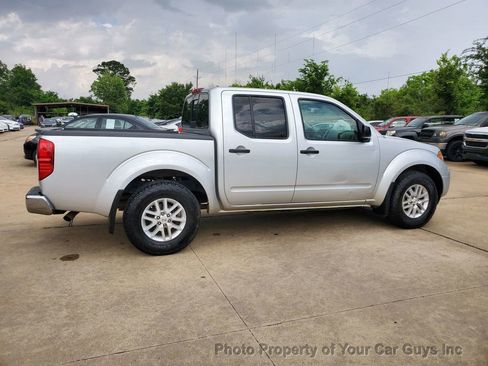 Used 2017 Nissan Frontier SV w/ SV Value Truck Package RWD image 7