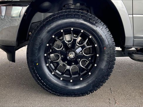 Used 2019 RAM 2500 Laramie image 24