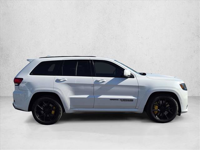 Used 2018 Jeep Grand Cherokee Trackhawk AWD/4WD image 4