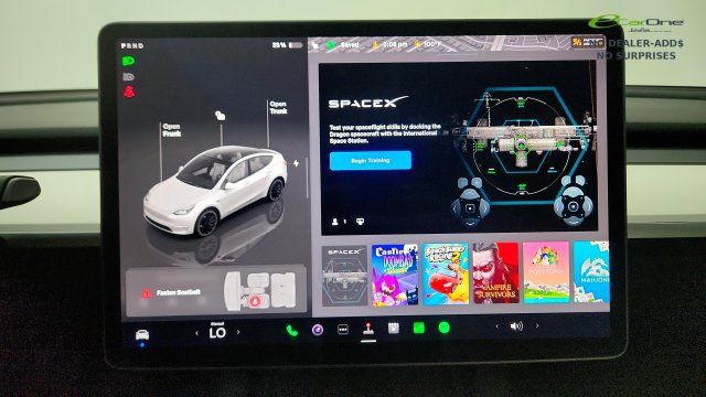 Used 2025 Tesla Model Y Performance AWD/4WD image 63