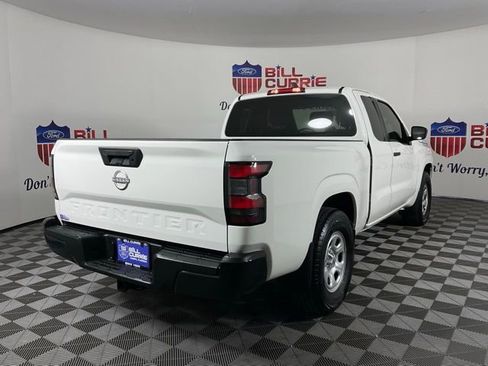Used 2024 Nissan Frontier S w/ S Utility Package image 3