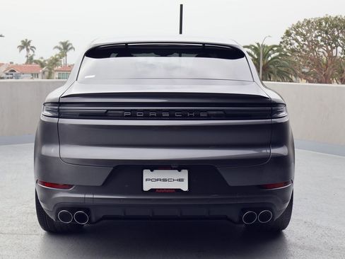 New 2026 Porsche Cayenne image 10
