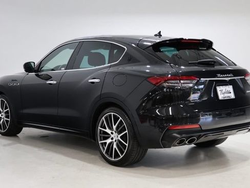 Used 2022 Maserati Levante Modena AWD/4WD image 5