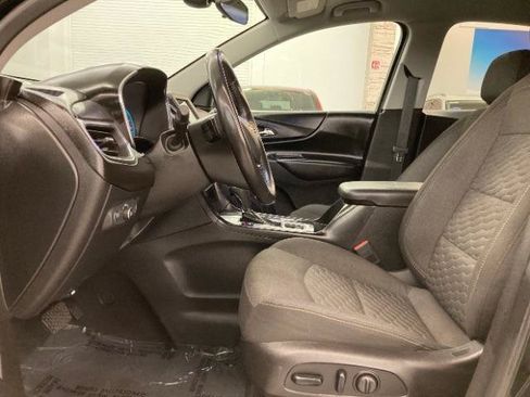 Used 2019 Chevrolet Equinox LT FWD image 9