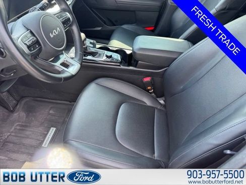 Used 2023 Kia Sportage EX FWD image 5