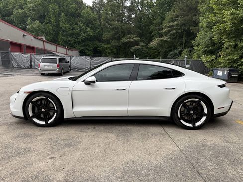 Used 2022 Porsche Taycan RWD image 2
