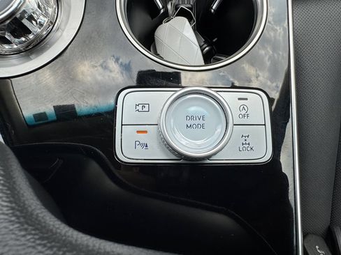 Used 2025 Genesis GV80 2.5T Standard AWD/4WD image 30