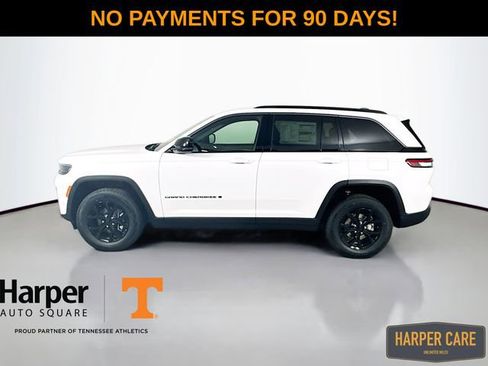 New 2026 Jeep Grand Cherokee Altitude image 10