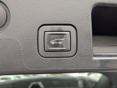 Certified 2025 Chevrolet Equinox LT w/ Convenience Package II image 15