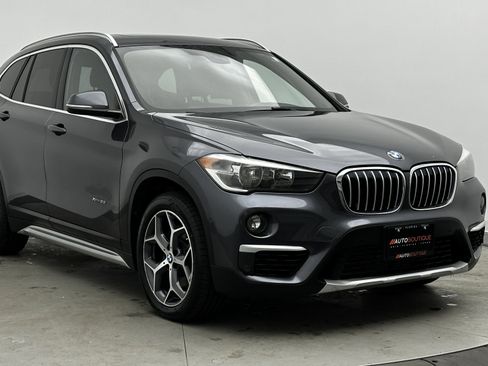 Used 2018 BMW X1 xDrive28i image 3