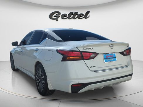Certified 2023 Nissan Altima 2.5 SV FWD image 7