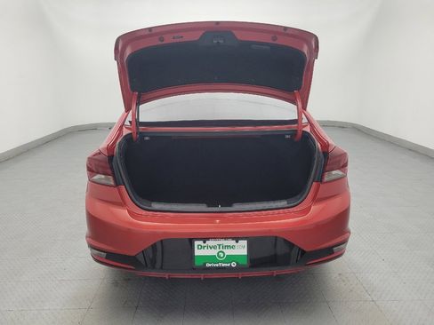 Used 2020 Hyundai Elantra SEL FWD image 29
