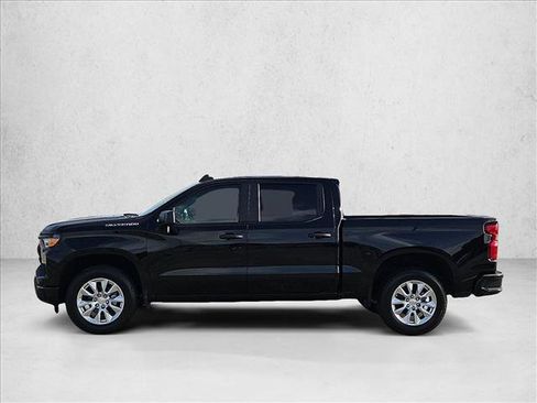 Used 2026 Chevrolet Silverado 1500 Custom RWD image 9