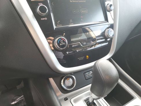 Used 2020 Nissan Murano S w/ Technology Package image 23