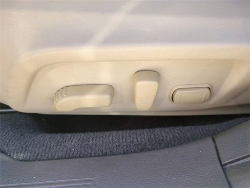 Used 2018 Subaru Outback 2.5i Limited image 22