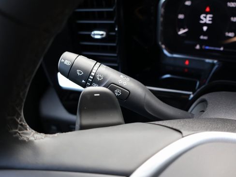 New 2026 GMC Sierra 1500 SLT w/ SLT Premium Plus Package image 17