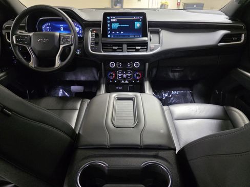 Used 2023 Chevrolet Tahoe Z71 w/ Luxury Package image 20